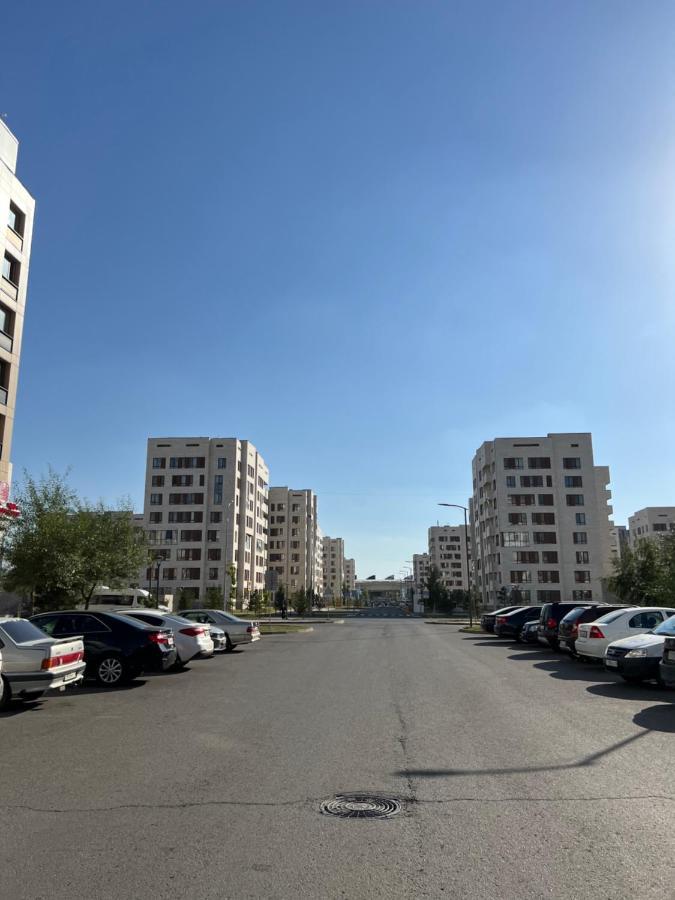 شقة أستانا  في Уютная Квартира На Expo-Smart Замок المظهر الخارجي الصورة
